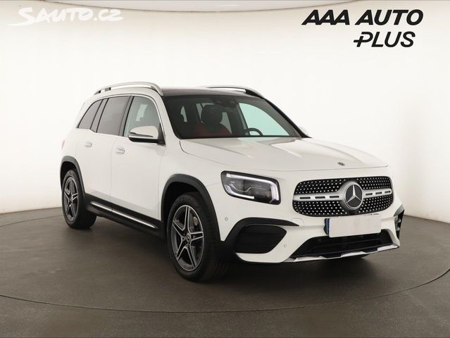 Mercedes GLB